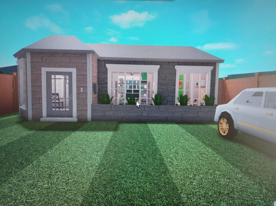 How to build a cute aesthetic house in bloxburg 