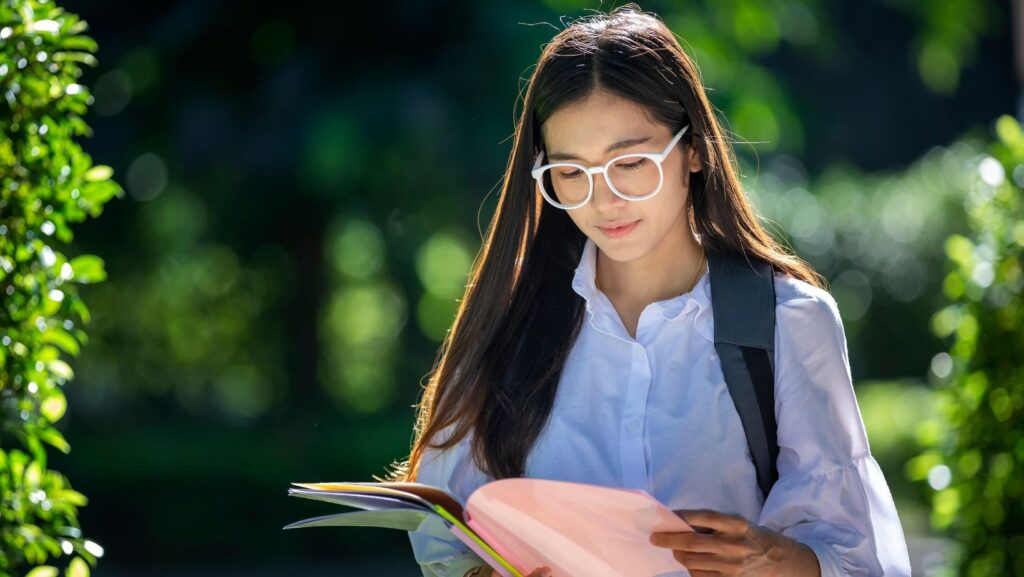 a female student arrives at the imperial college